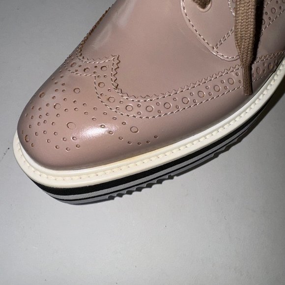 PRADA Brushed Perforated Leather Platform Jute Espadrille Brogue Loafers EU 38.5 - Picture 7 of 11